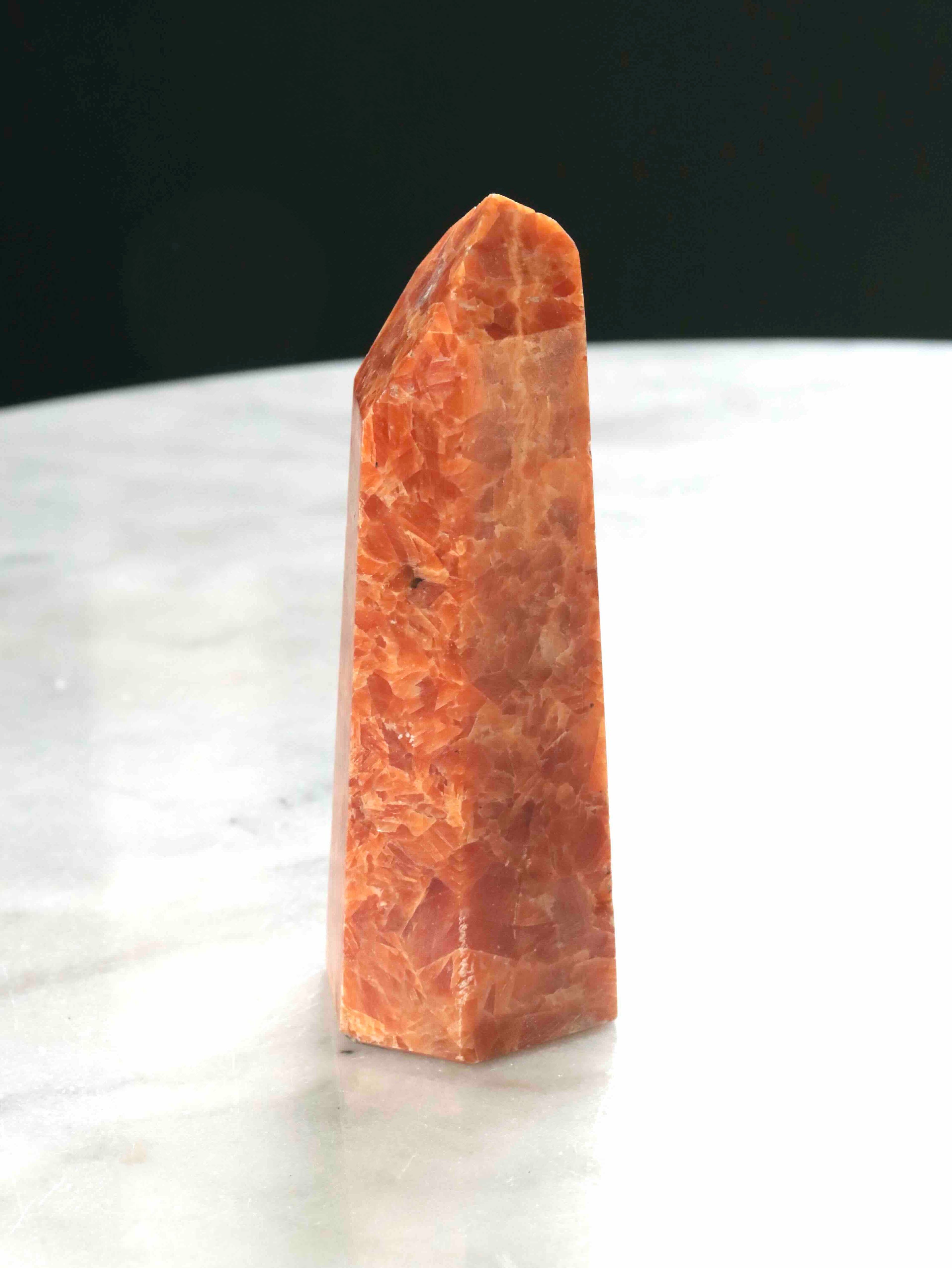 Pointe en Calcite orange 𖢻 Positivisme & Abondance