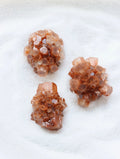 Aragonite | Pierre pour la paix intérieure & la stabilité | SOLYA | Boutique belge de pierres, bijoux, cristaux et minéraux | Ethique & Traçable