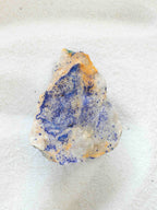 Azurite sur roche mère - Pierre pour l'élévation de l'esprit - SOLYA - Bijoux, Cristaux et mineraux en Belgique - Boutique de pierres naturelles et ethiques