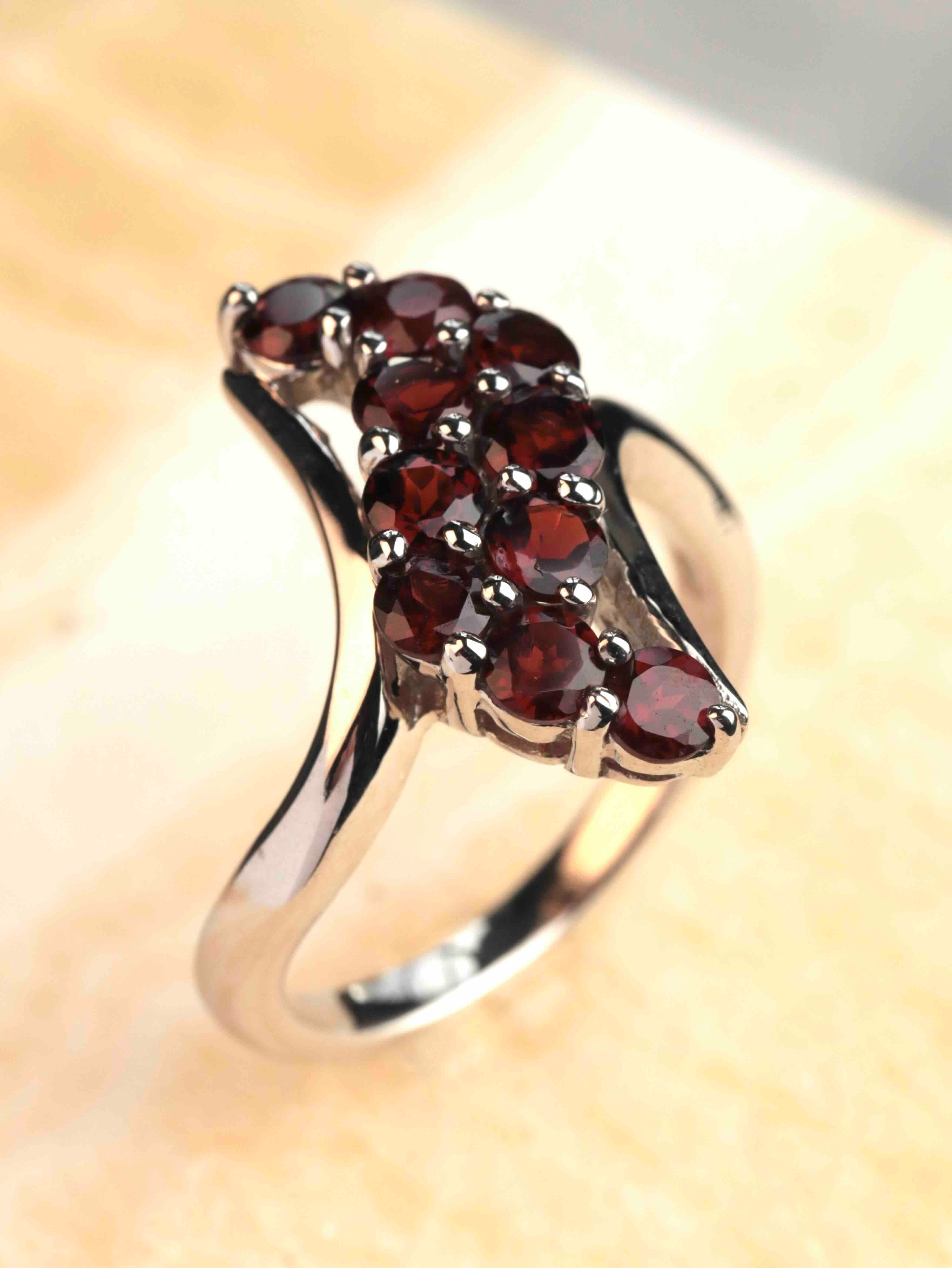 Bague Grenats Pyrope  & Argent 925 | Joie & Force vitale