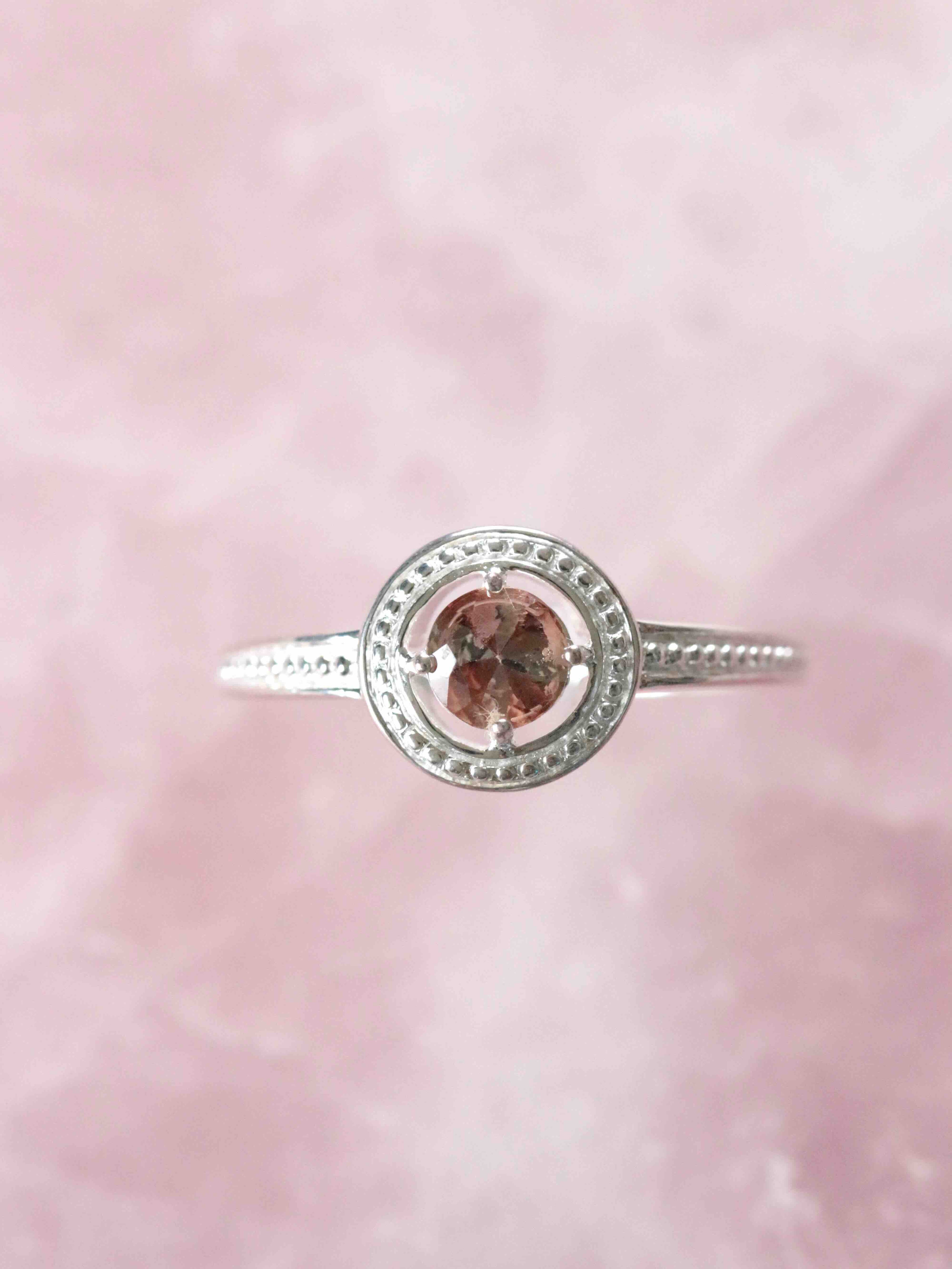 Bague Andalousite et Argent 925 du Bresil | Pierre pour l'équilibre | SOLYA | Bijoux, Cristaux et mineraux en Belgique | Boutique de pierres naturelles et ethiques