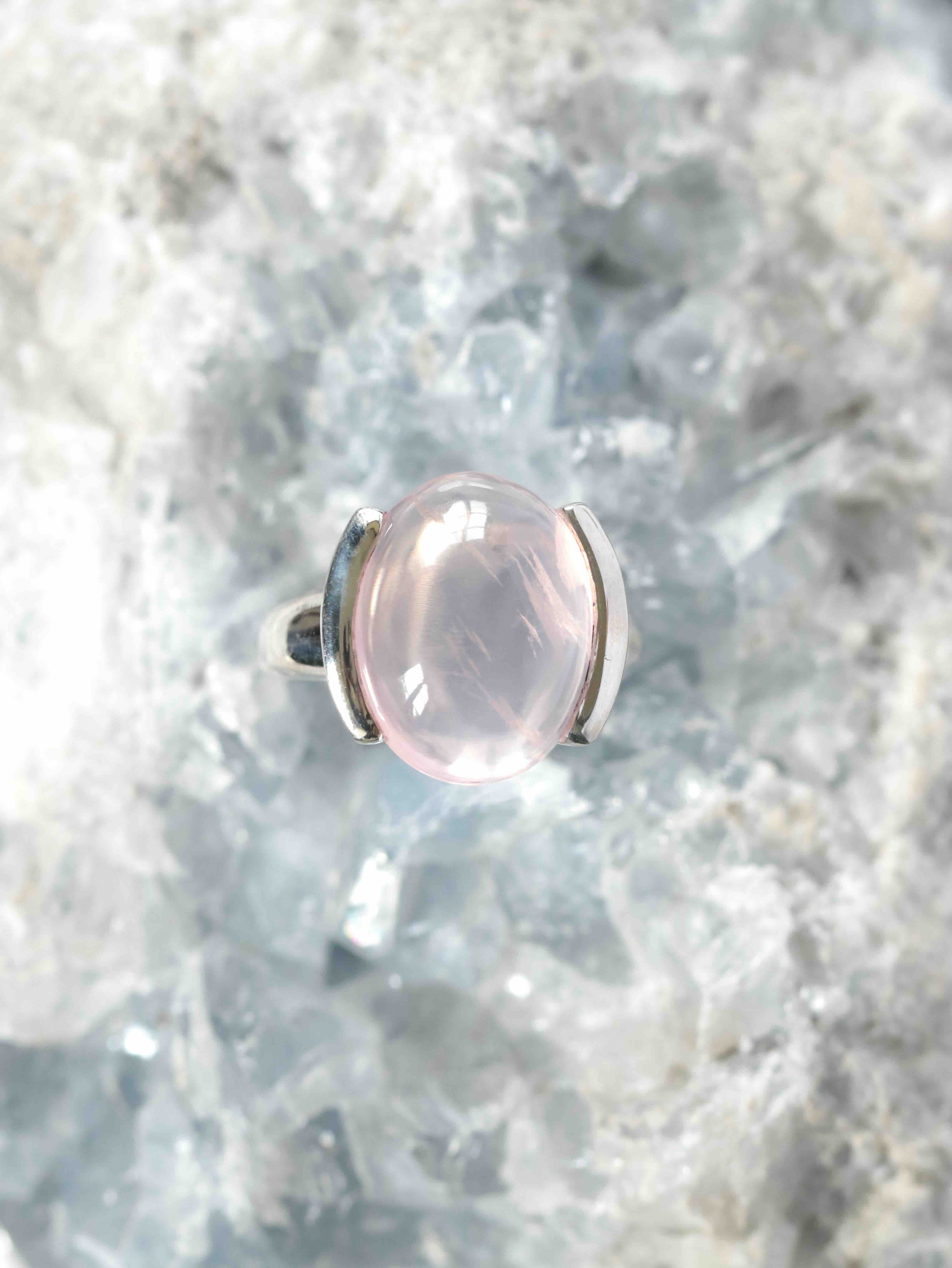 Bague Quartz rose & Argent 925 - Pierre pour l'Amour & la douceur - SOLYA - Bijoux, Cristaux et mineraux en Belgique - Boutique de pierres naturelles et ethiques