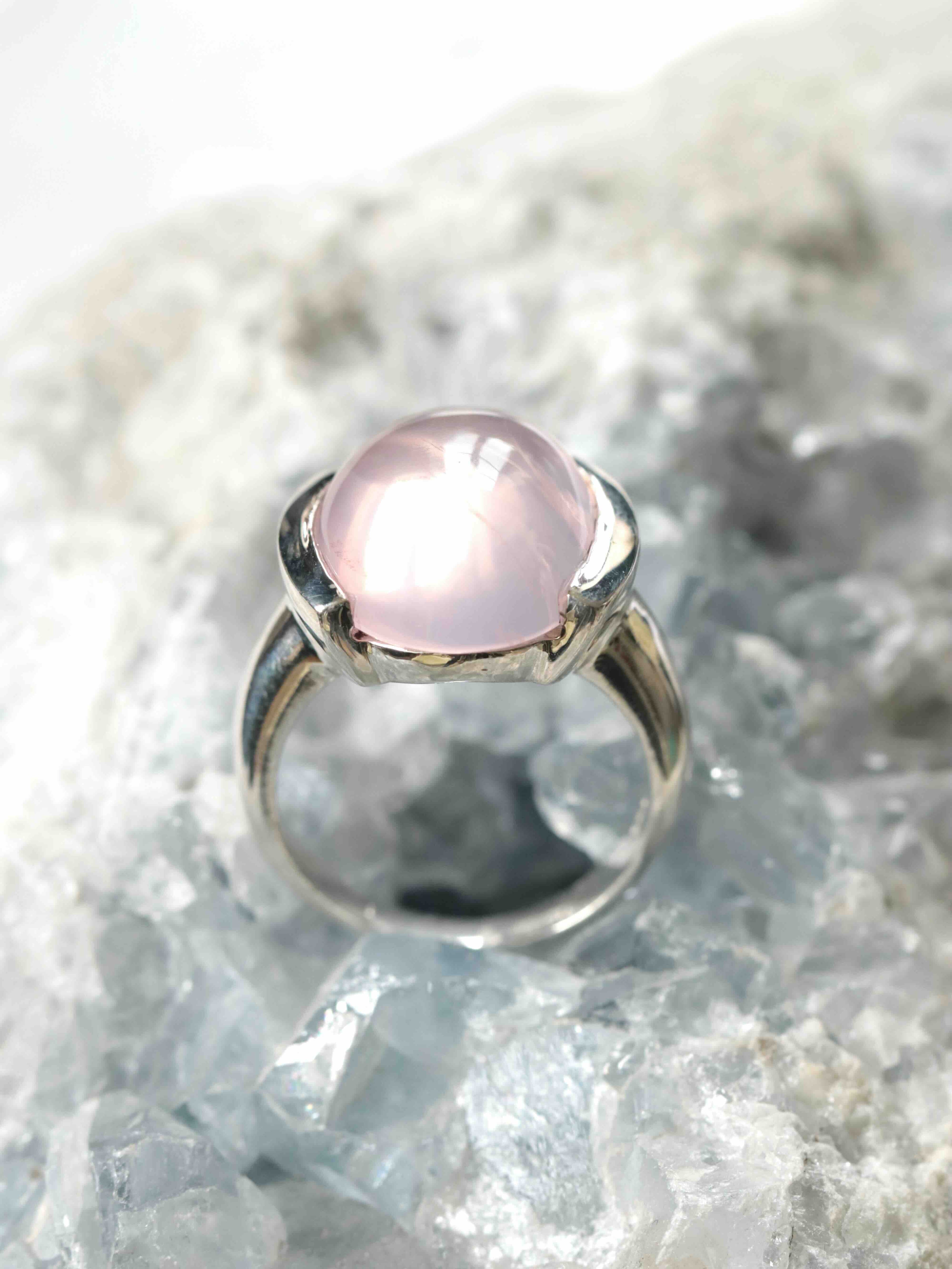 Bague Quartz rose & Argent 925 - Pierre pour l'Amour & la douceur - SOLYA - Bijoux, Cristaux et mineraux en Belgique - Boutique de pierres naturelles et ethiques
