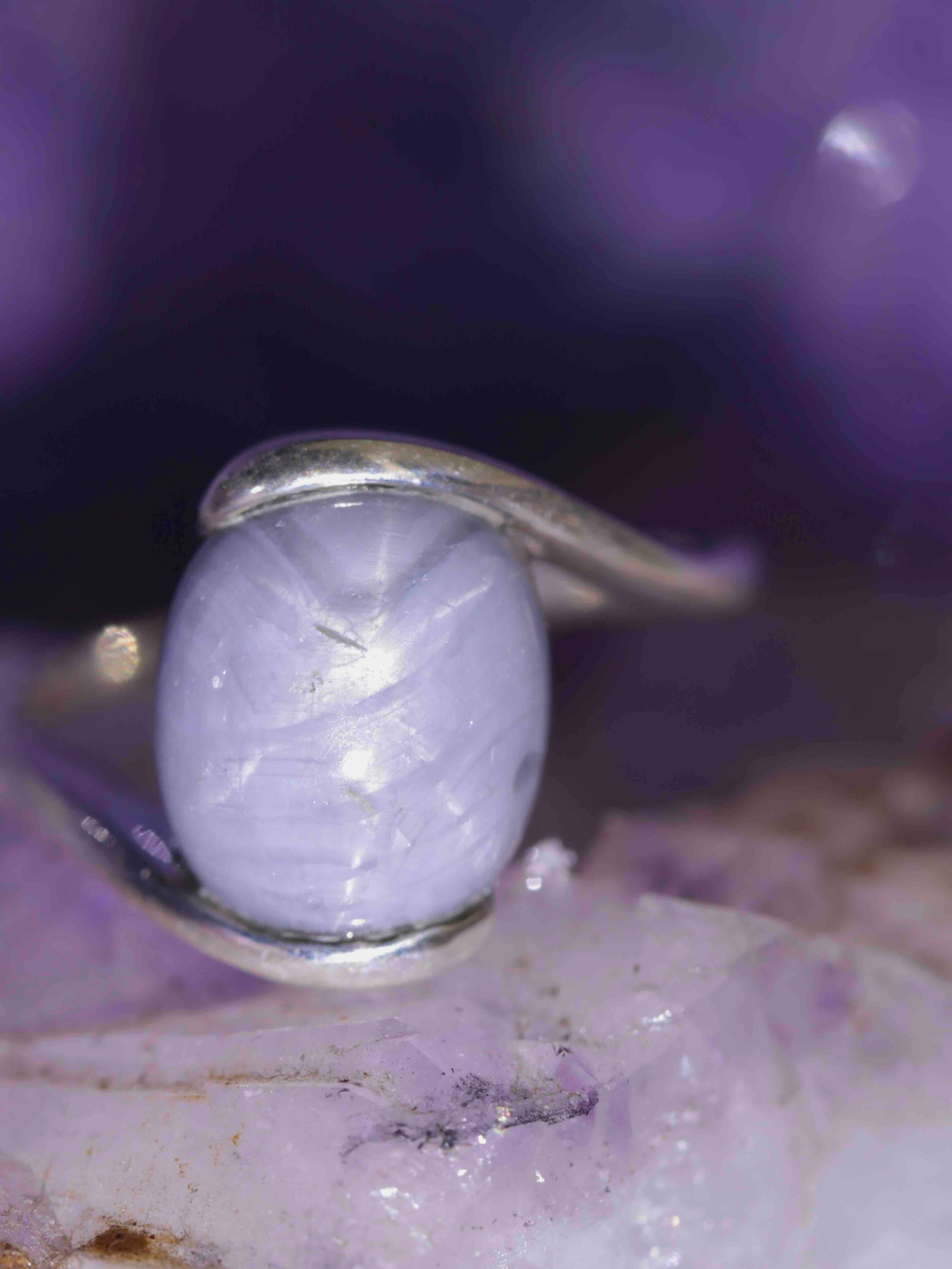 Bague Saphir & Argent 925 - Pierre pour méditer & s'élever - SOLYA - Bijoux, Cristaux et mineraux en Belgique - Boutique de pierres naturelles et ethiques