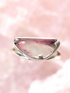 Bague Tourmaline multicolore triangle et Argent 925 | Pierre pour la confiance sereine et l'ouverture | SOLYA | Bijoux, Cristaux et mineraux en Belgique | Boutique de pierres naturelles et ethiques