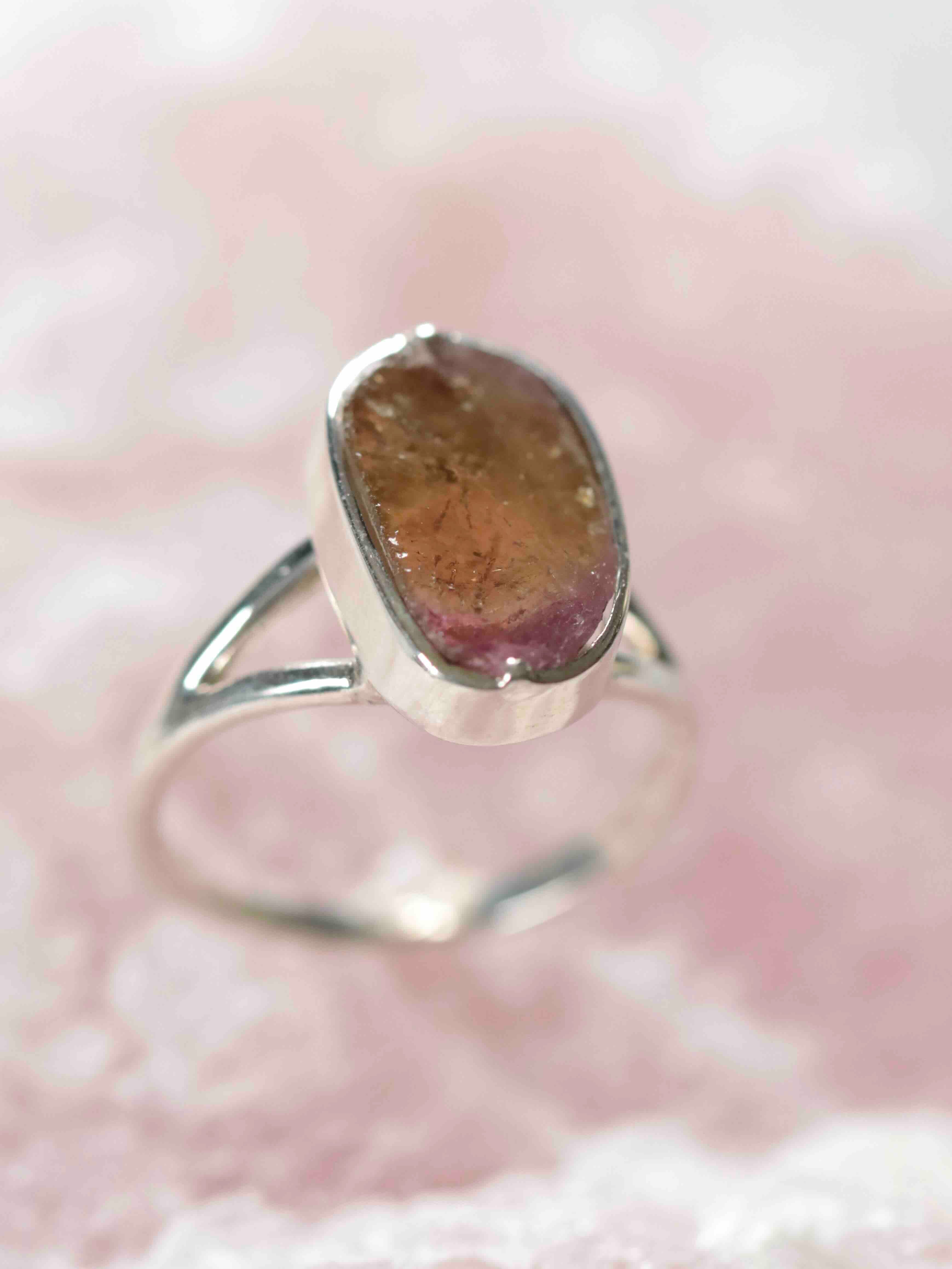 Bague Tourmaline multicolore et Argent 925 | Pierre pour la confiance sereine et l'ouverture | SOLYA | Bijoux, Cristaux et mineraux en Belgique | Boutique de pierres naturelles et ethiques
