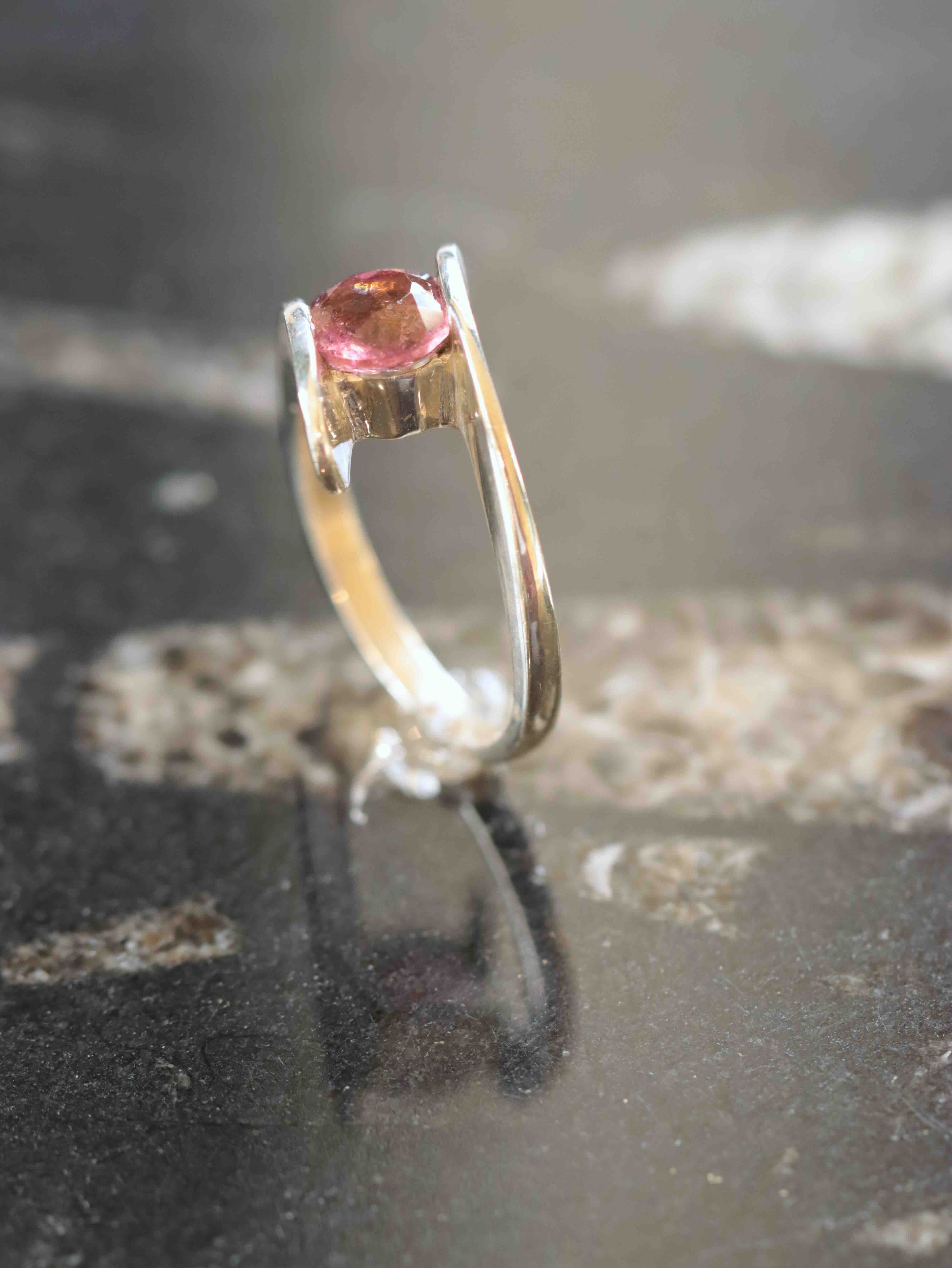 Bague Tourmaline rose & Argent 925 | Pierre pour guerir & pardonner | SOLYA | Boutique de bijoux, cristaux & mineraux | Pierres ethiques et naturelles en Belgique