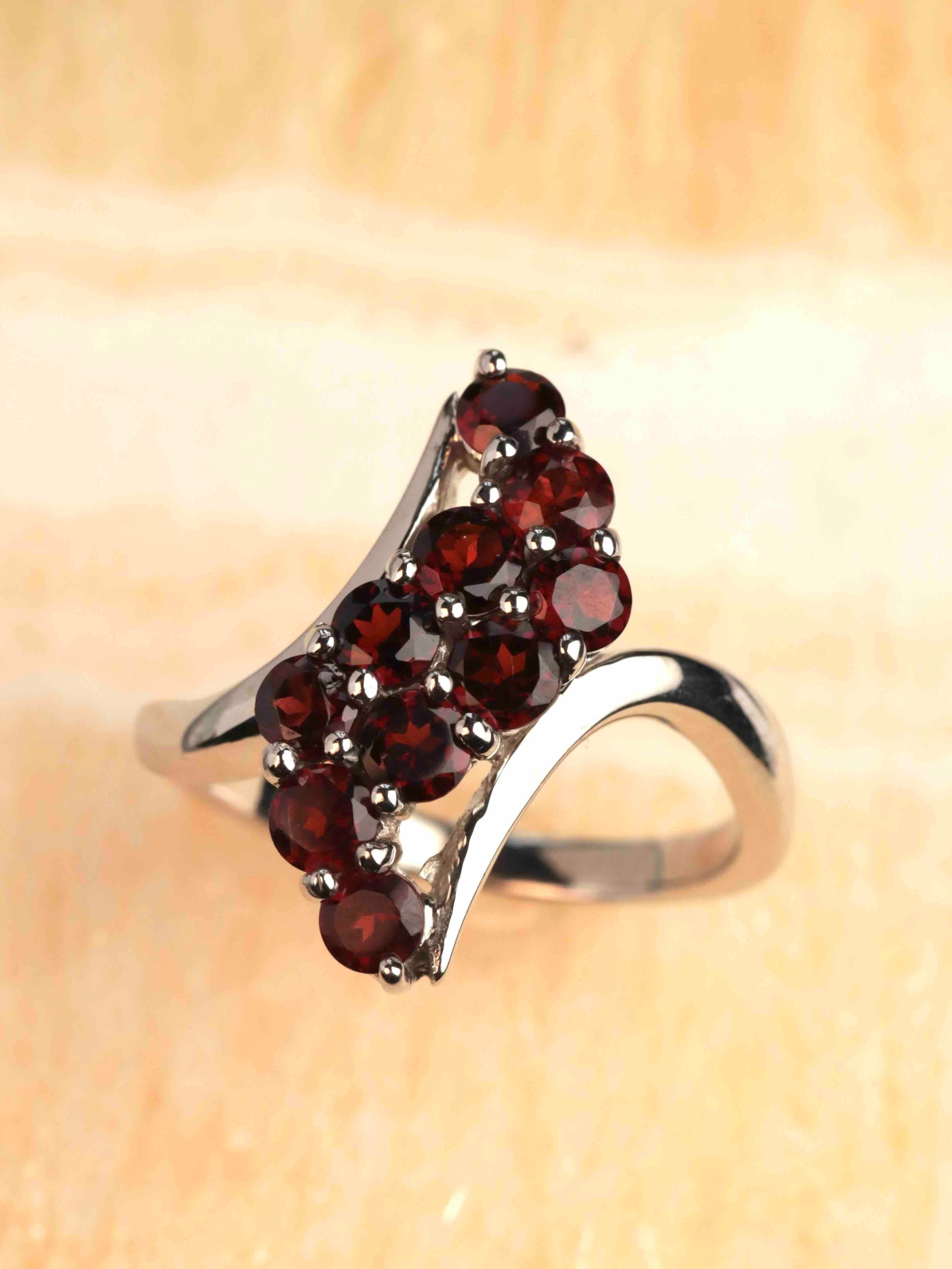 Bague Grenats Pyrope  & Argent 925 | Joie & Force vitale