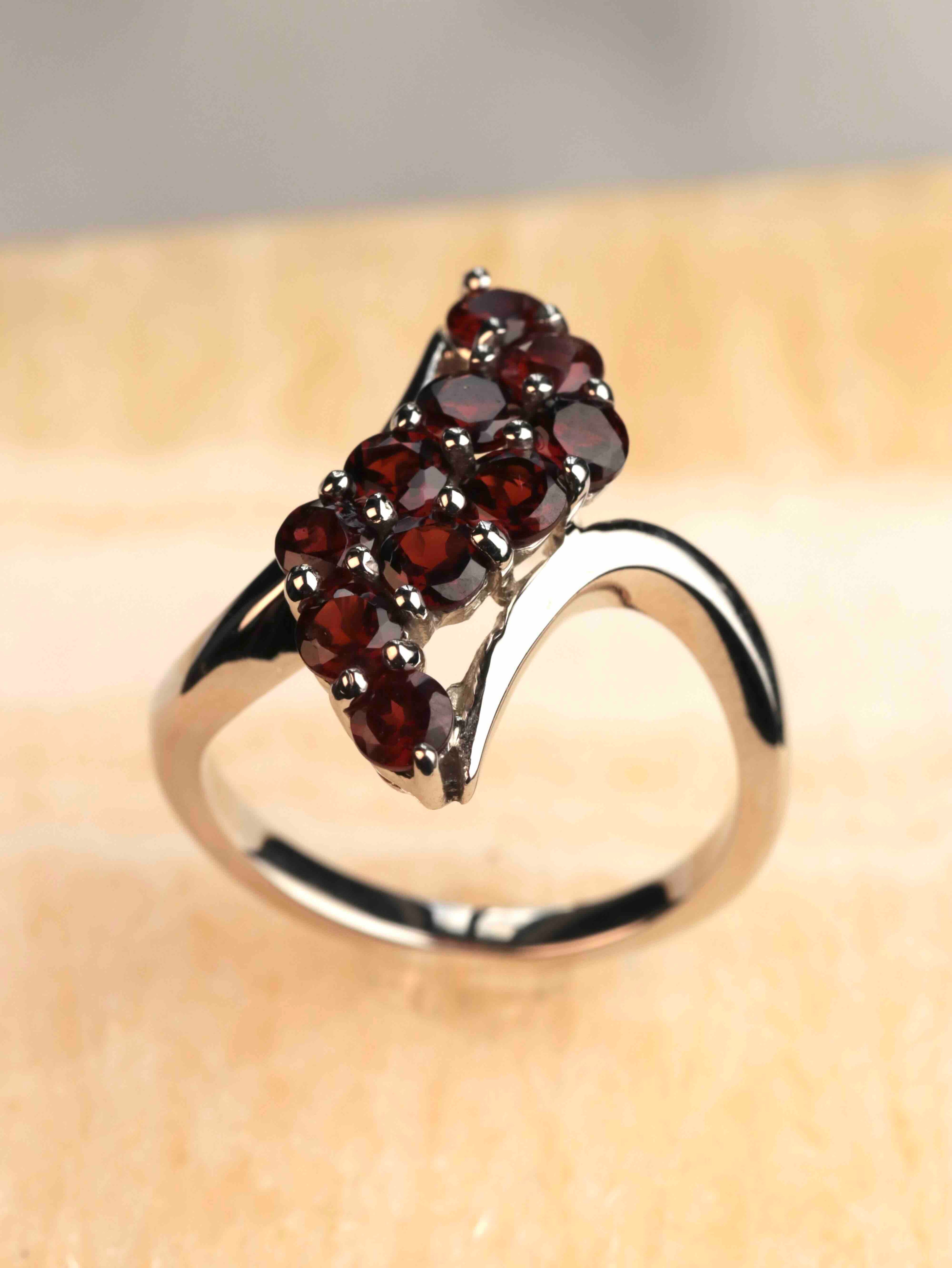 Bague Grenats Pyrope  & Argent 925 | Joie & Force vitale