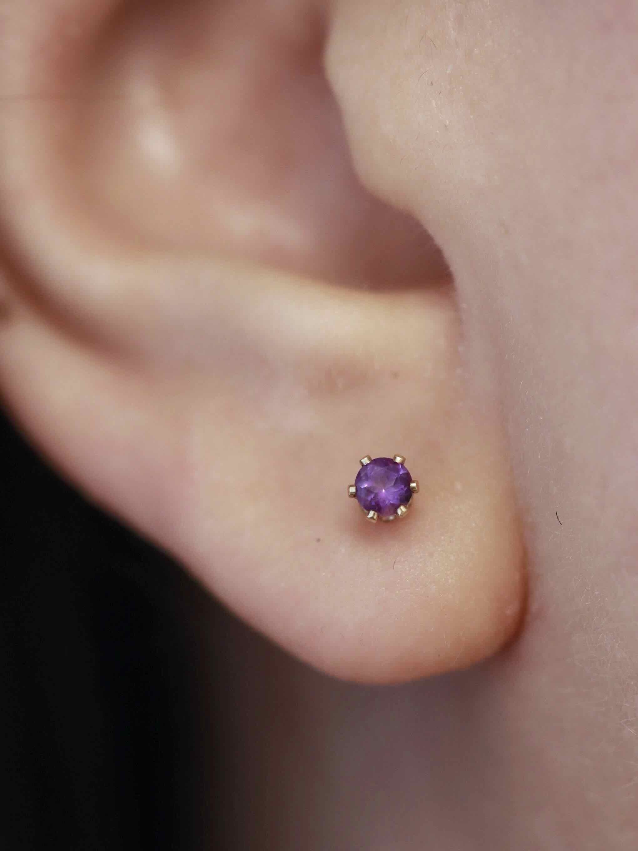 Clou d'oreille en Gold-filled & Améthyste | Se détendre & se Reconnecter