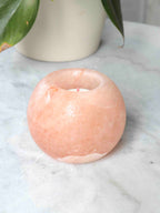 Bougeoir rond en halite rose avec bougie chauffe-plat – pierre naturelle de sel pour voyager plus léger – SOLYA Belgique