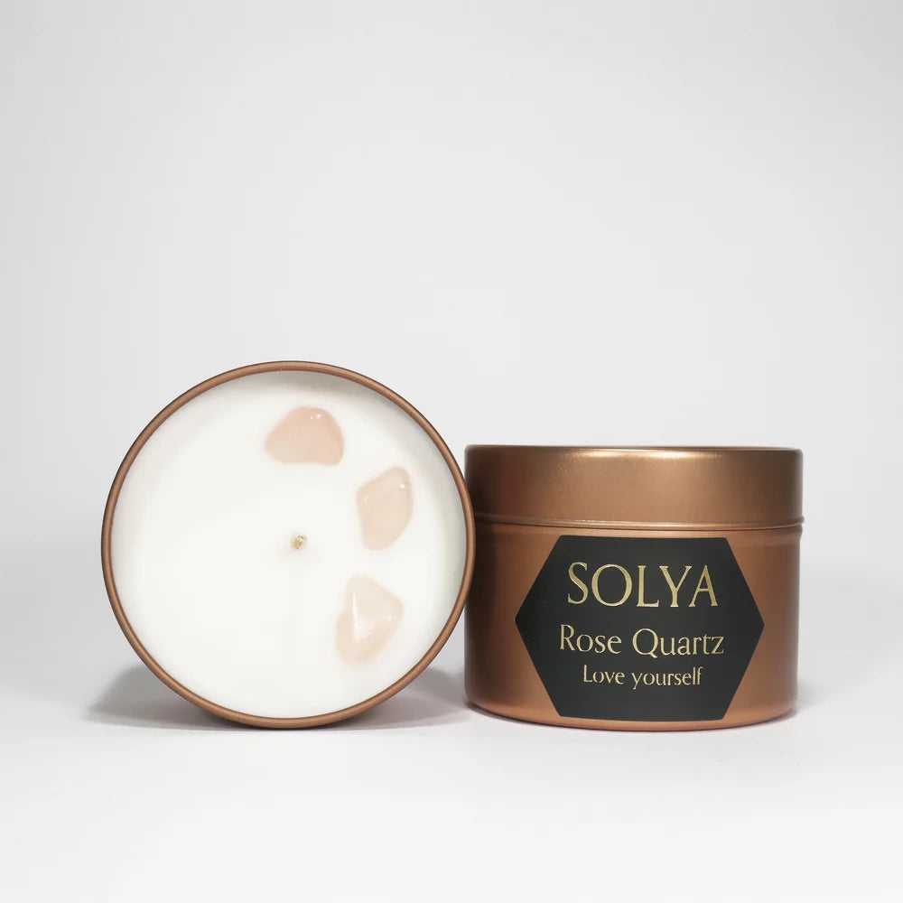 Bougie de voyage Quartz rose | Pierre pour l'Amour & la Douceur | SOLYA | Boutique de bijoux, Cristaux & Minéraux en Belgique | Magasin de lithothérapie