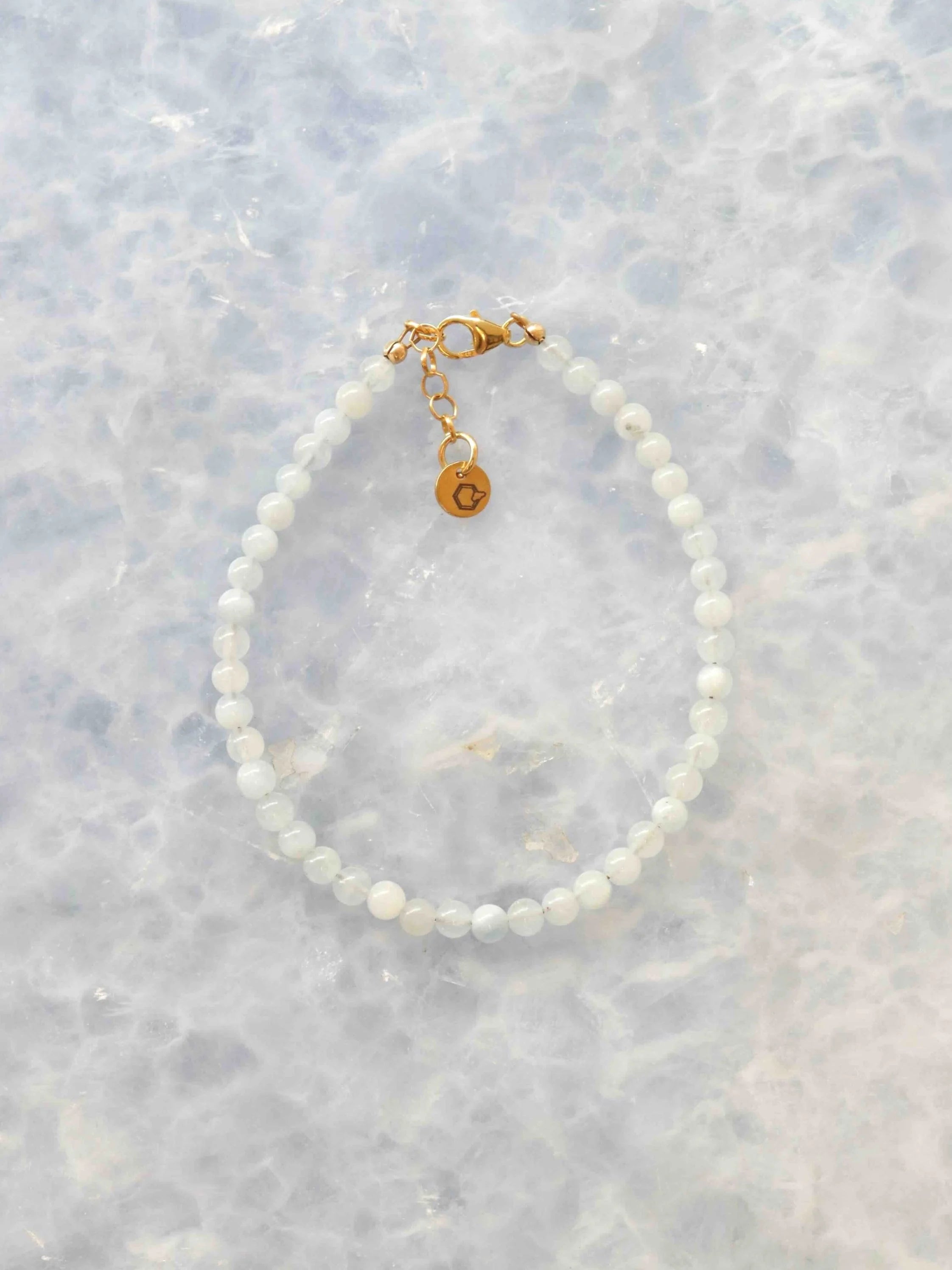 Bracelet Aigue-Marine | Pierre pour communiquer & être apaisé | SOLYA | Bijoux, pierres, cristaux & minéraux en Belgique | Ethique et naturel