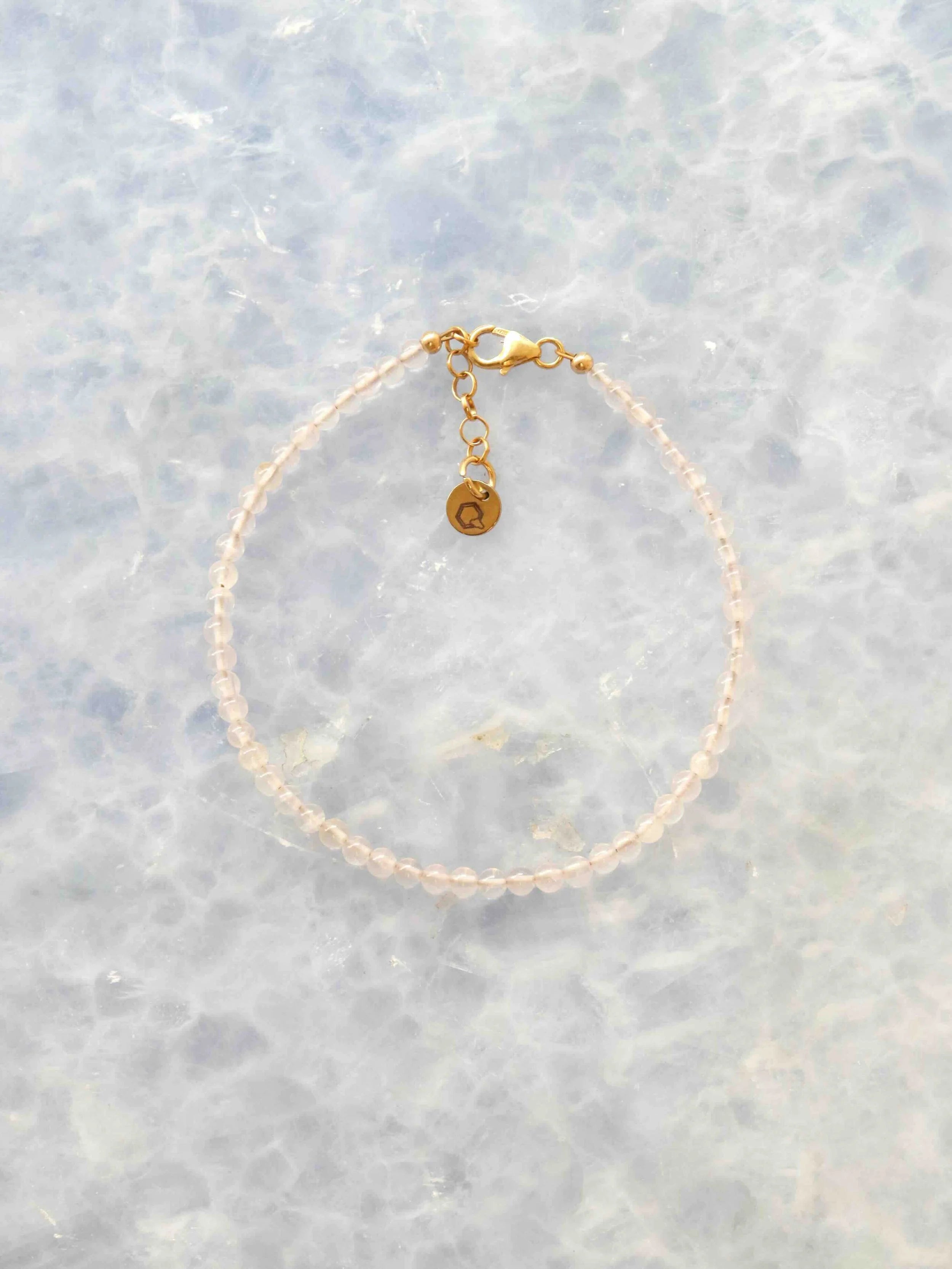 Bracelet Cristal de Roche | Pierre pour se recentrer sur son intention | SOLYA | Bijoux, Cristaux & Minéraux | Boutique de pierres naturelles & éthiques belge | EShop de lithothérapie