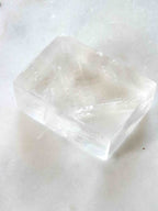 Calcite optique naturelle brute – cristal de clarté et de double vision – boutique SOLYA