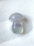 Champignon en Fluorite | Pierre pour la reconnection à son savoir et la détente | SOLYA | Bijoux, pierres, cristaux & minéraux en Belgique | Ethique et naturelles