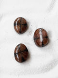 Chiastolite | Pierre pourretrouver son chemin & se recentrer sur soi | SOLYA | Boutique de bijoux, Cristaux & Minéraux en Belgique | Magasin de lithothérapie