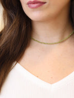 Collier Péridot | Pierre pour la réduction du stress | SOLYA | Pierres ethiques et naturelles en Belgique | Boutique belge | Bijoux, cristaux et mineraux