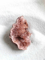 Géode d'Améthyste rose| Pierre pour l'intuition, le pouvoir & l'apaisement | Magasin de pierres ethiques & naturelles en Belgique
