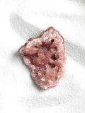 Geode d'Amethyste rose| Pierre pour l'intuition, le pouvoir & l'apaisement | Magasin de pierres ethiques & naturelles en Belgique