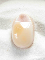 Grand Oeuf en Agate - Pierre pour le courage et la chance - SOLYA - Boutique de bijoux, cristaux et mineraux en Belgique