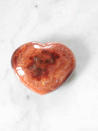 Coeur Cornaline- Pierre pour la vitalité - SOLYA - Bijoux, Cristaux et mineraux en Belgique - Boutique de pierres naturelles et ethiques