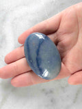 Grand galet Aventurine bleue - Pierre pour se jeter à l'eau - SOLYA - Bijoux, Cristaux et mineraux en Belgique - Boutique de pierres naturelles et ethiques