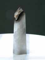 Grande pointe Agate volcanique - Pierre pour le courage & la chance - SOLYA - Bijoux, Cristaux et mineraux en Belgique - Boutique de pierres naturelles et ethiques