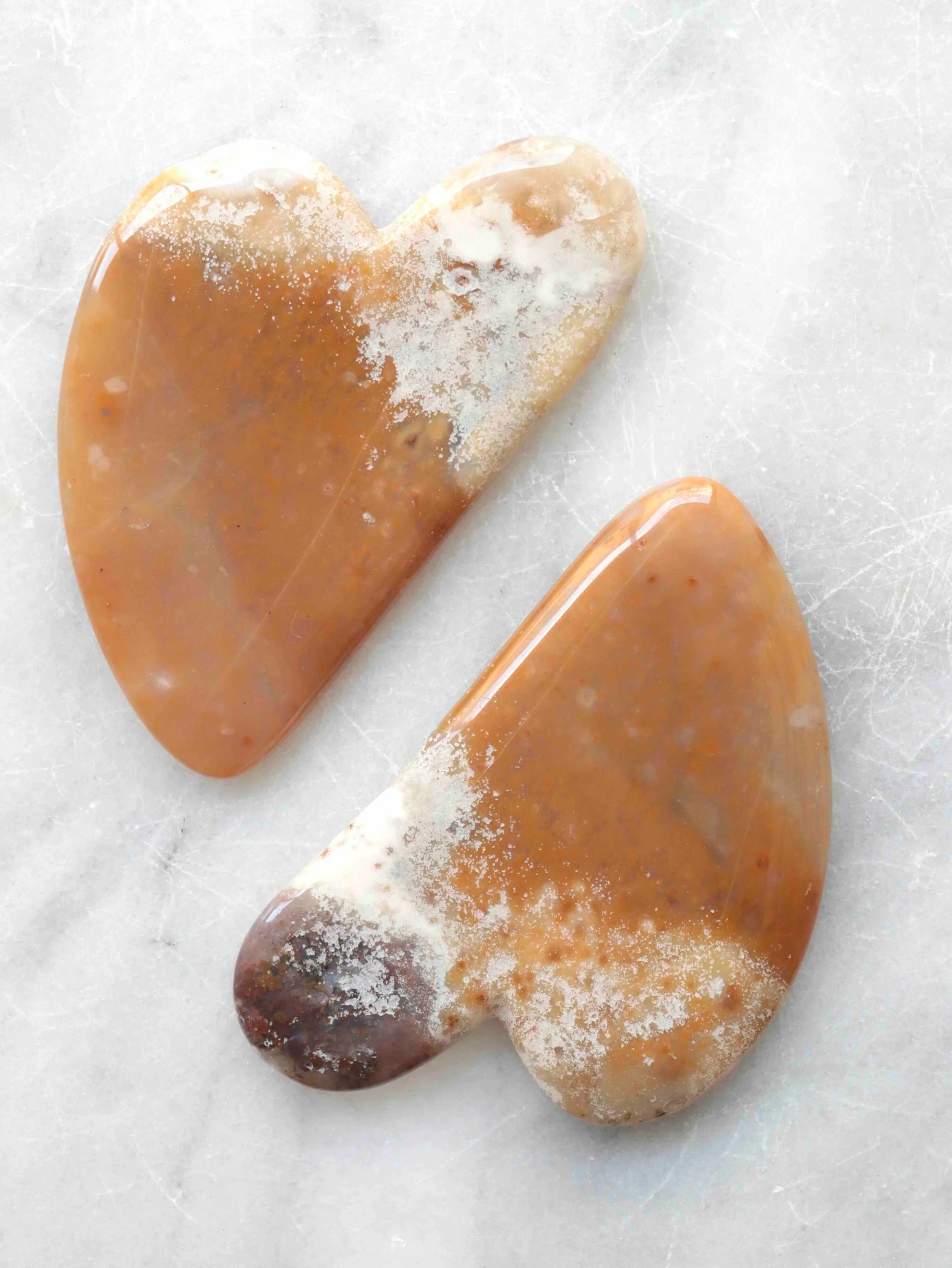 Gua Sha Jaspe polychrome | Pierre pour la confiance & la securite | SOLYA | Pierres ethiques et naturelles en Belgique | Bijoux, cristaux et mineraux 