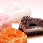 Collection de bougeoirs en pierres naturelles – calcite orange, quartz rose, quartz blanc et améthyste géode – SOLYA Belgique