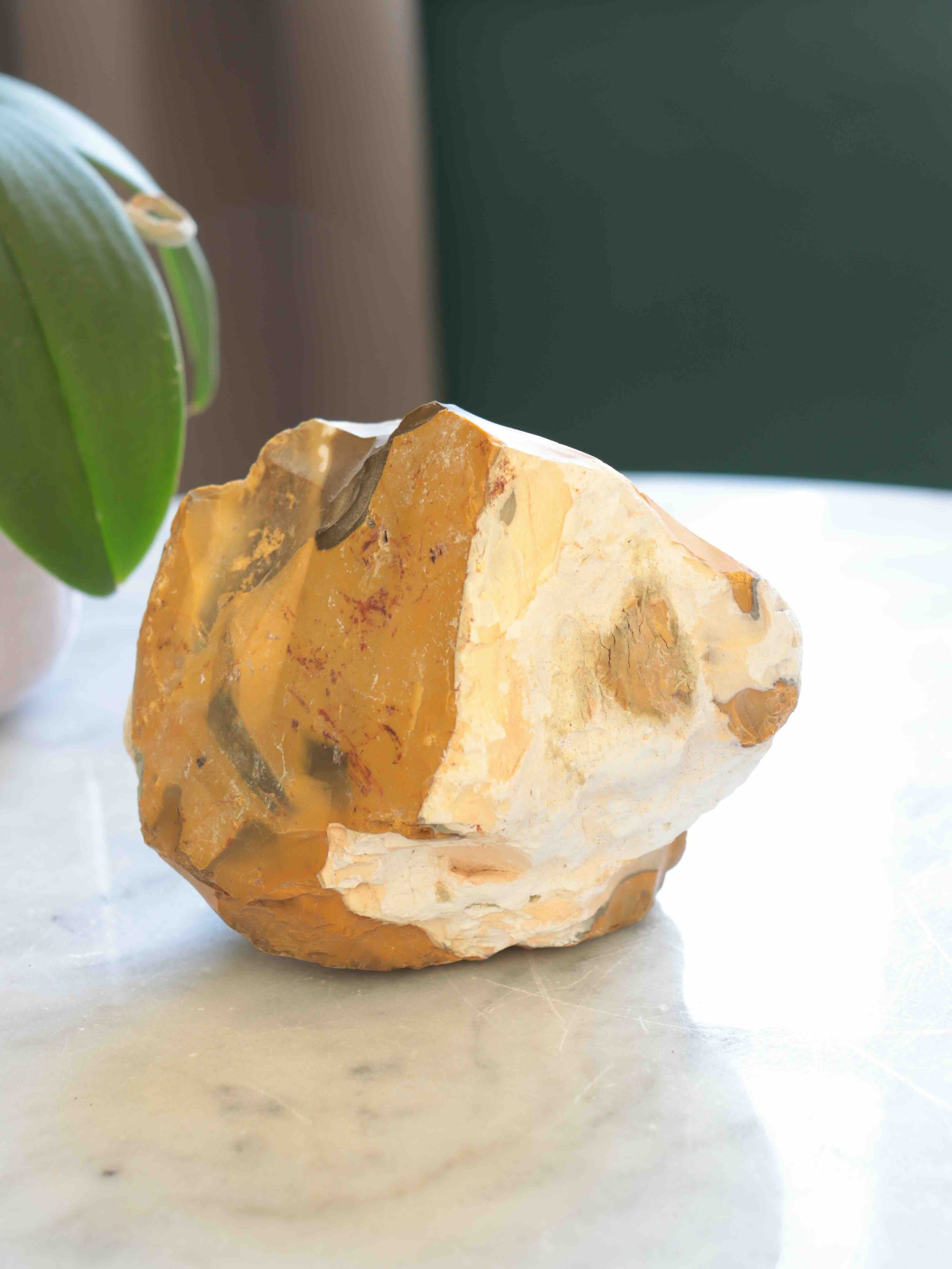 Jaspe_mookaite_Pierre_pour_la_connaissance_l_acceptation_de_soi_Magasin_de_pierres_thiques_naturelles_en_Belgique