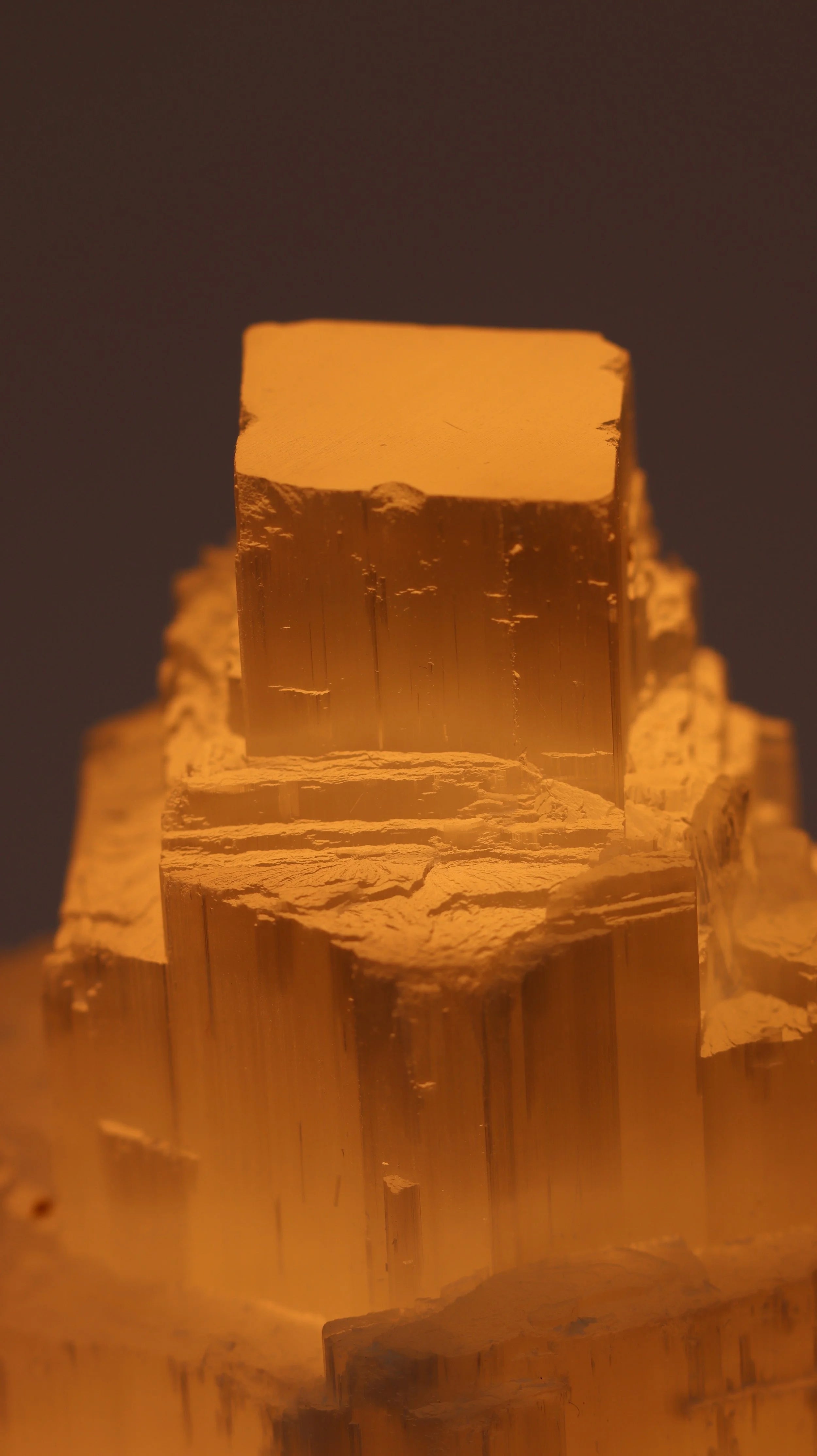 Lampe en Selenite | Pierre pour assainir et apaiser | SOLYA | Bijoux, pierres, cristaux & minéraux en Belgique | Ethique et naturel