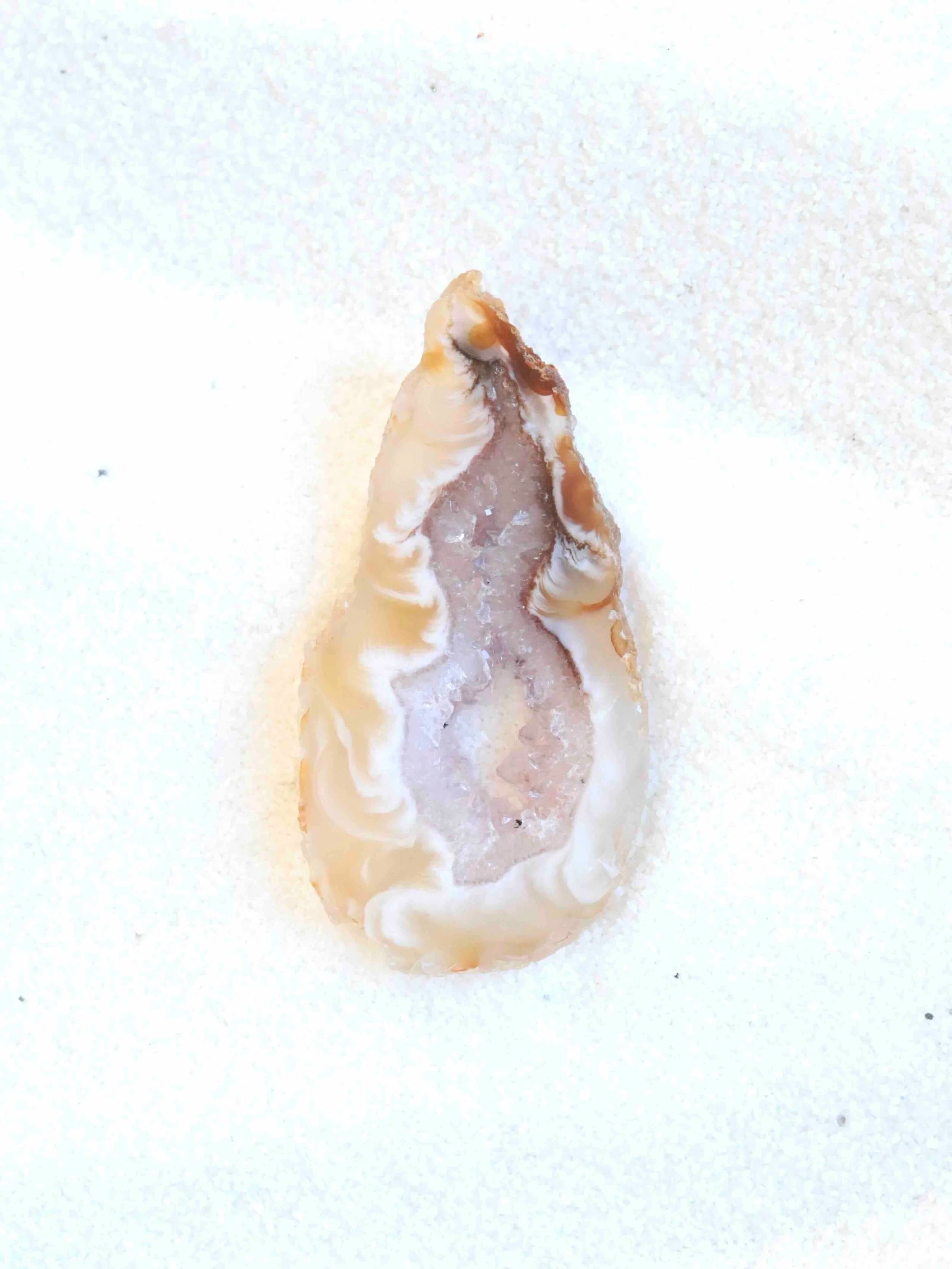 Mini tranche d'Agate | Pierre pour le Courage et la Chance | SOLYA | Boutique de pierres naturelles et éthiques en Belgique | Bijoux, Cristaux et Mineraux