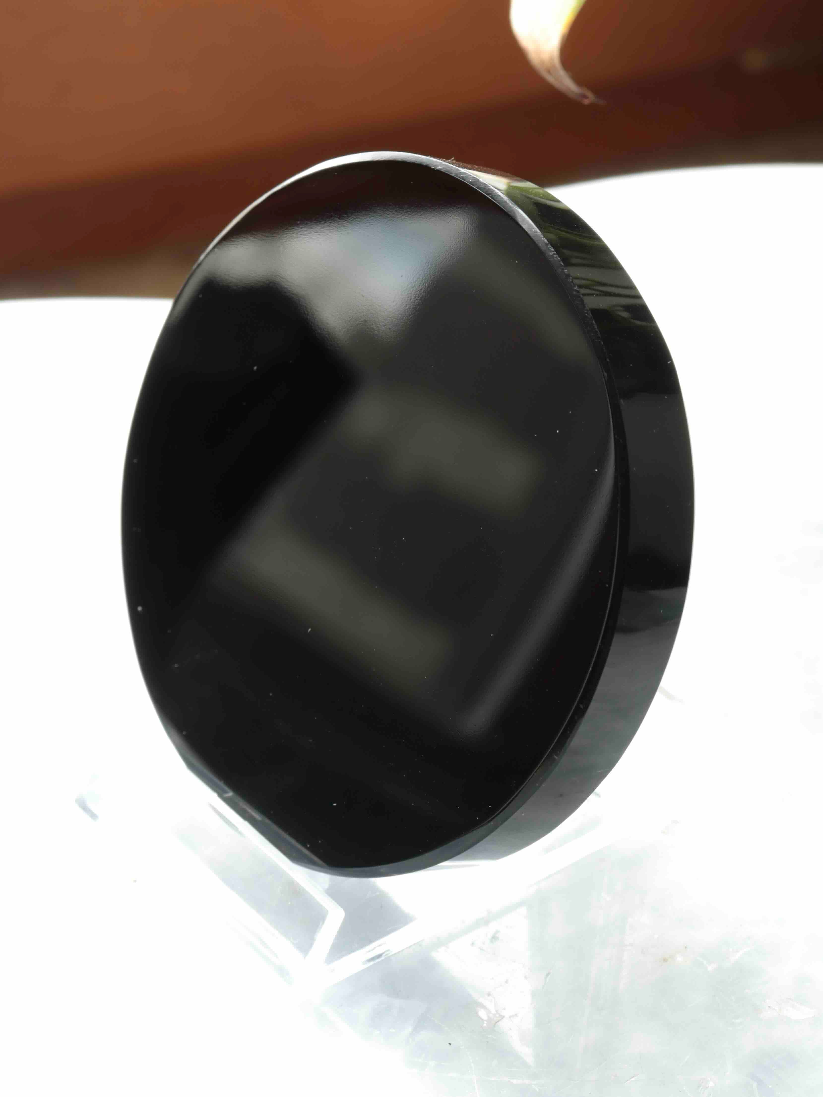 Miroir en Obsidienne noire du Mexique - Pierre pour voir le positif - SOLYA - Bijoux, Cristaux et mineraux en Belgique - Boutique de pierres naturelles et ethiques