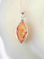 Pendentif en Quartz denditique du Brésil  & Argent 925 - Pierre pour se lier à la beauté & à la  force de la Terre - SOLYA