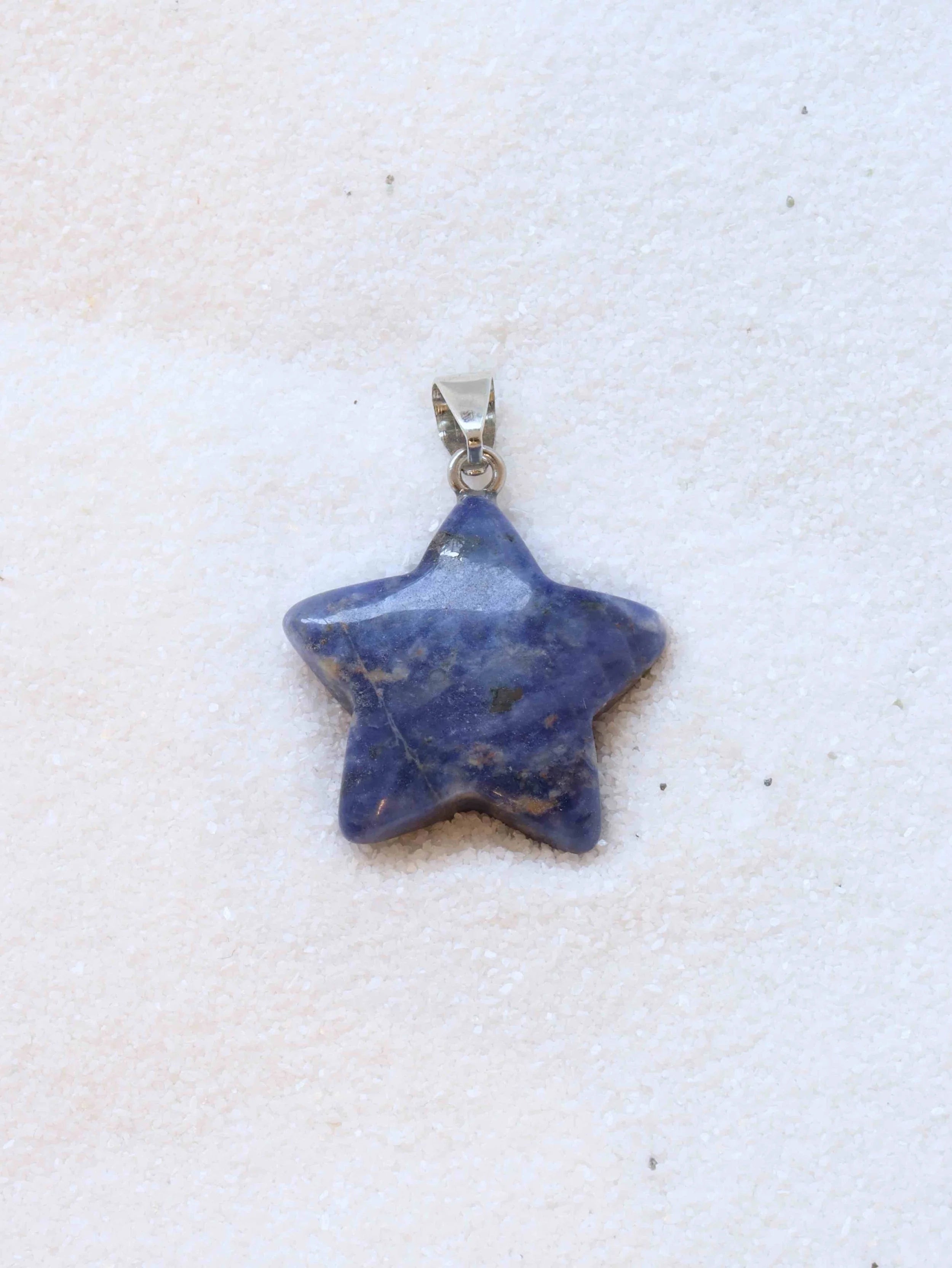 Pendentif etoile Sodalite | Pierre pour clarifier ses pensees | SOLYA | Bijoux, pierres, cristaux & minéraux en Belgique | Ethique et naturel