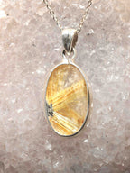 Pendentif étoile de Quartz Rutile ave  et Argent 925 | Pierre pour apaiser les tensions | SOLYA | Bijoux, Cristaux et mineraux en Belgique | Boutique de pierres naturelles et ethiques