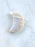 Lune en Pierre de Lune | Pierre pour le féminin sacré & l'intuition | SOLYA | Bijoux, Cristaux et mineraux en Belgique | Boutique de pierres naturelles et ethiques