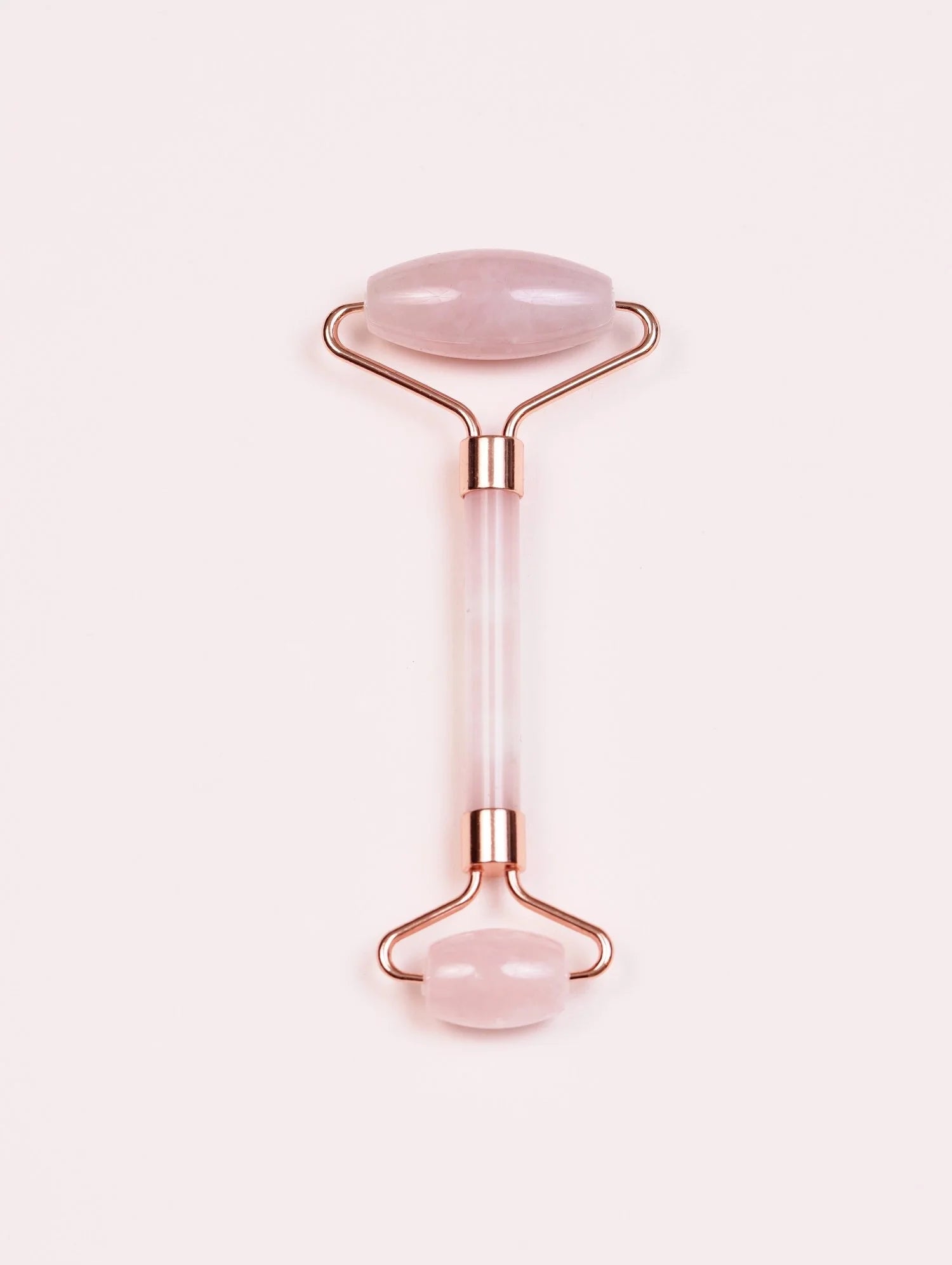 Roller de massage en Quartz rose | SOLYA | Pierre pour l'Amour & la Douceur | Boutique de bijoux, cristaux & minéraux | Eshop de lithothérapie en Belgique