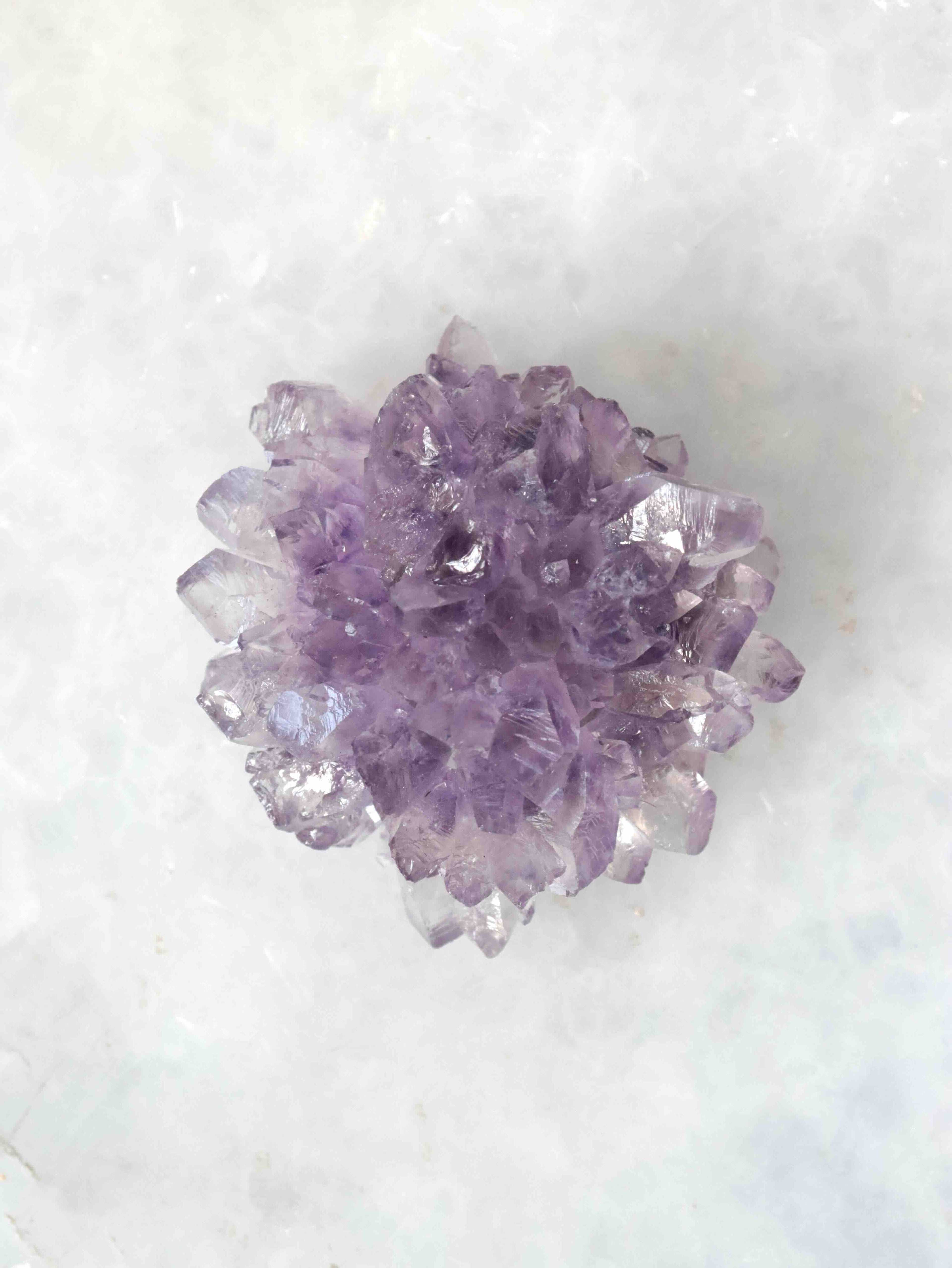 Fleur d'améthyste naturelle du Brésil, cristaux violets à 360°, 5,7 cm, pierre brute décorative
