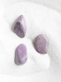 Stichtitte| Pierre pour écouter sa voix intérieure | SOLYA | Boutique de bijoux, cristaux & minéraux | Eshop de pierres éthiques & naturelles en Belgique