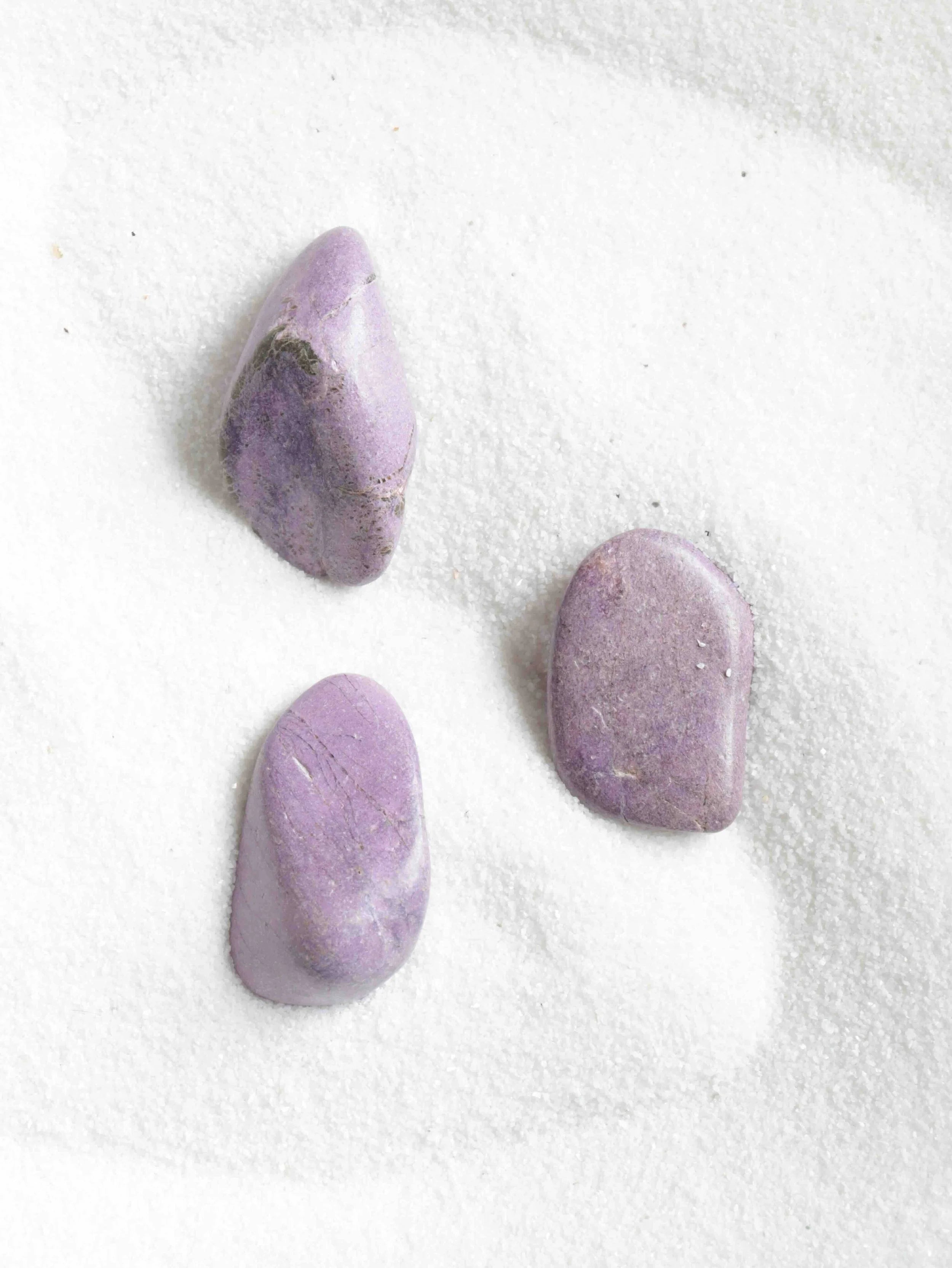 Stichtitte| Pierre pour écouter sa voix intérieure | SOLYA | Boutique de bijoux, cristaux & minéraux | Eshop de pierres éthiques & naturelles en Belgique