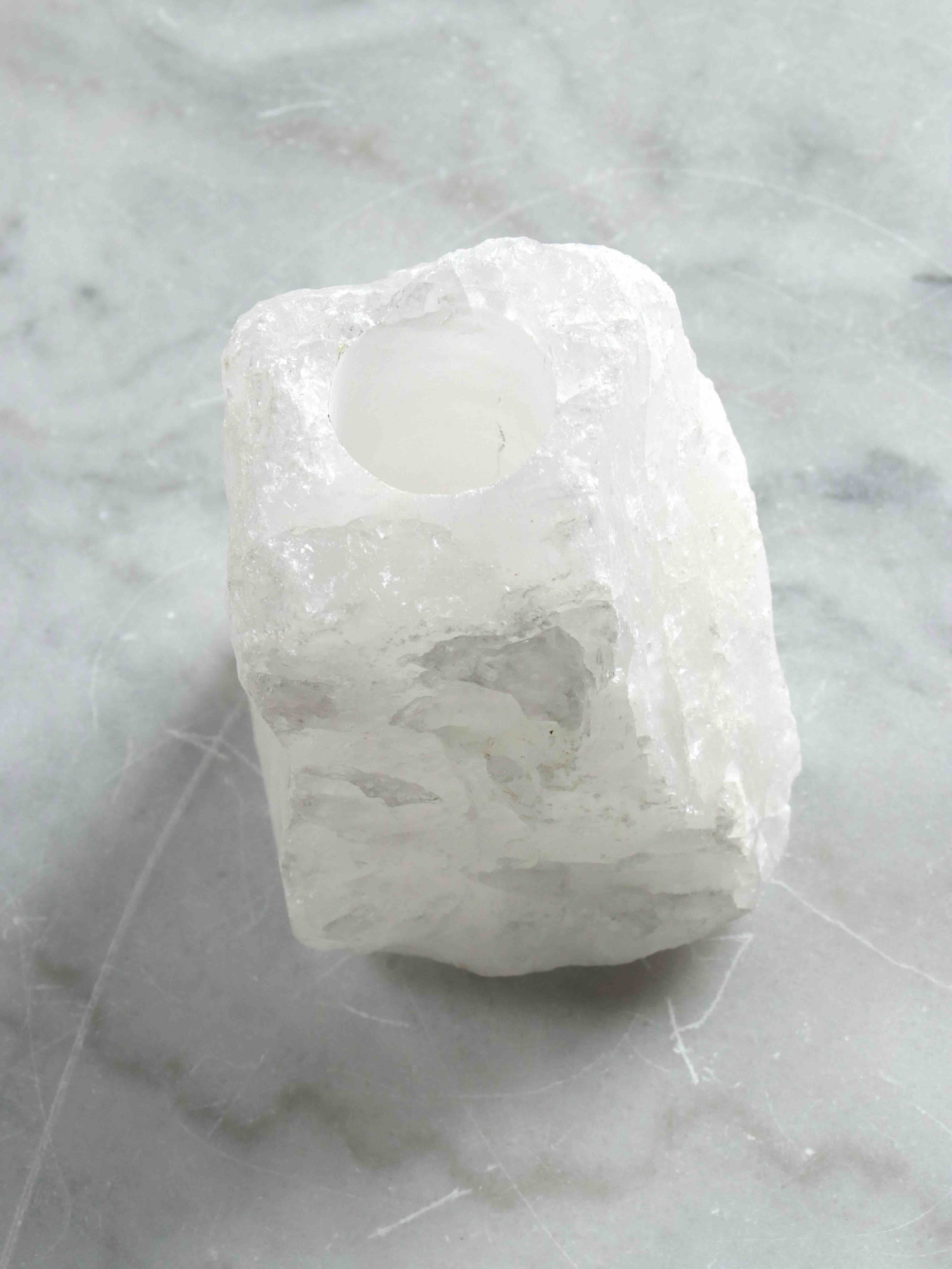 Vase Cristal de Roche du Brésil - Pierre pour se recentrer sur son intention - Boutique de bijoux, cristaux et mineraux en Belgique