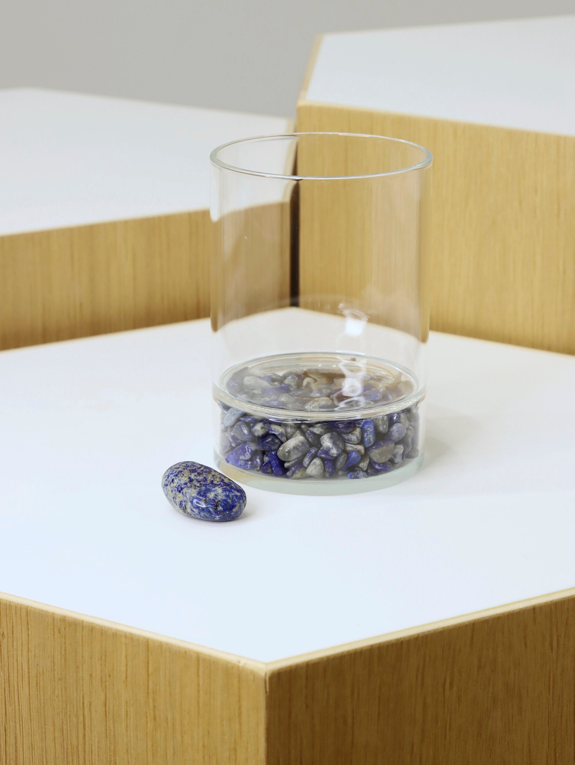 Bougie Lapis-Lazuli | Pierre pour s'affirmer | SOLYA | Pierres ethiques et naturelles en Belgique | Bijoux, cristaux et mineraux